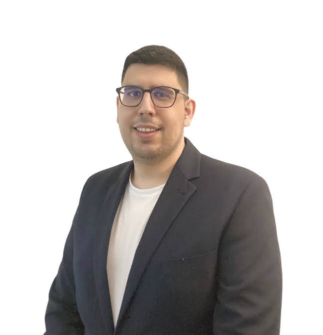 Carlos Pedreira - Professional headshot